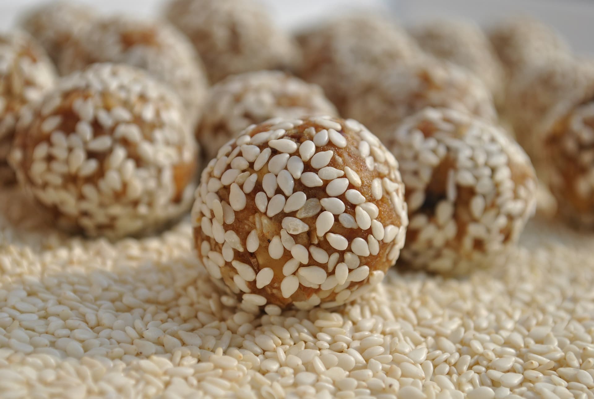 Delicious sweet treat topped with white sesame seeds (Image credit: Pixabay / Public Domain)